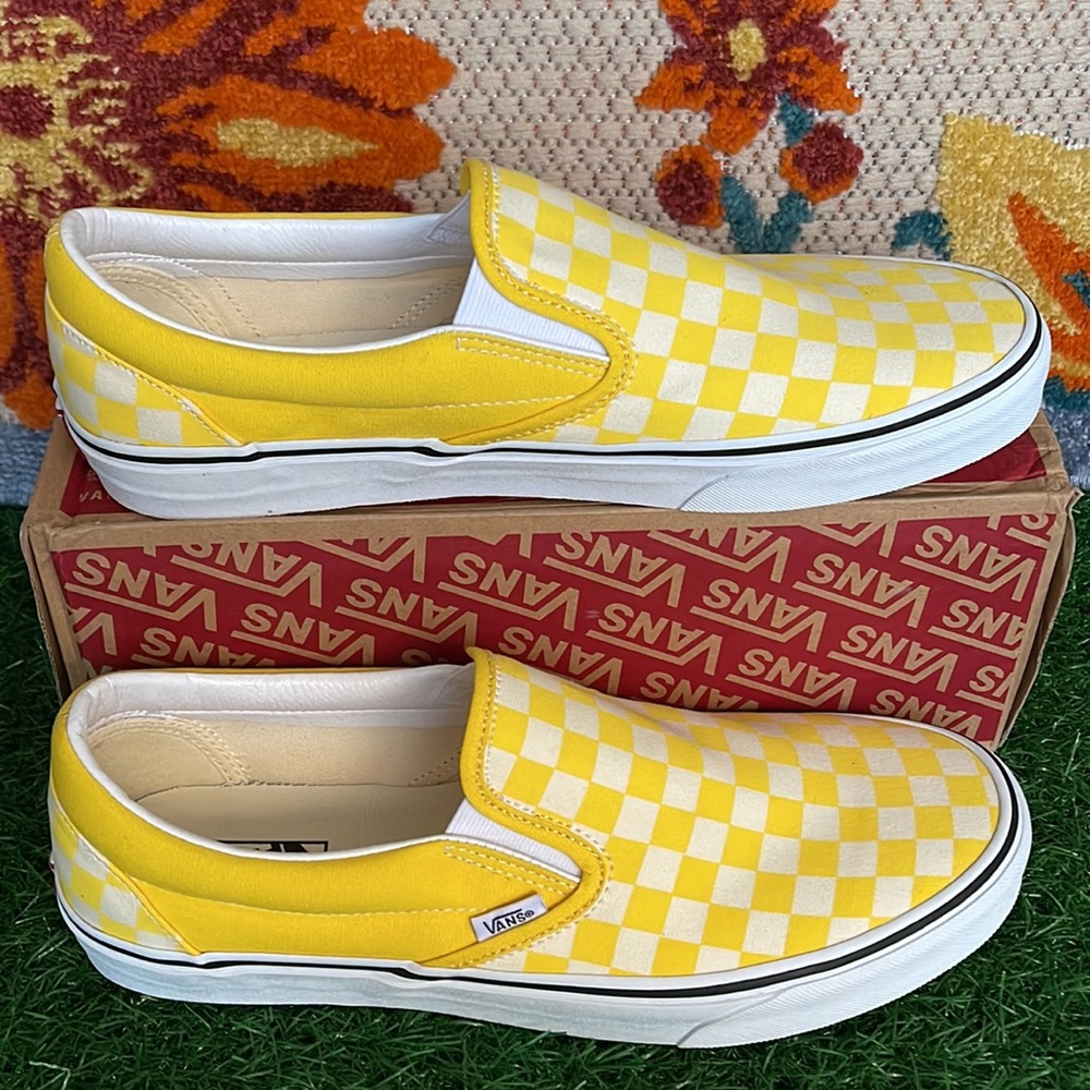 Vans Classic Slip On Checkerboard Cyber Yellow/True White Men’s sneakers - Picture 2 of 16